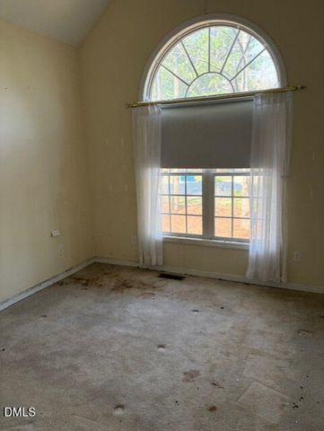 210 Donnibrook Run, Fuquay Varina, NC 27526