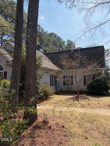 210 Donnibrook Run, Fuquay Varina, NC 27526