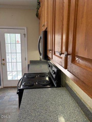 210 Donnibrook Run, Fuquay Varina, NC 27526