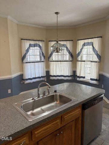 210 Donnibrook Run, Fuquay Varina, NC 27526