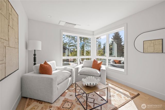3020 NE 95th, Seattle, WA 98115