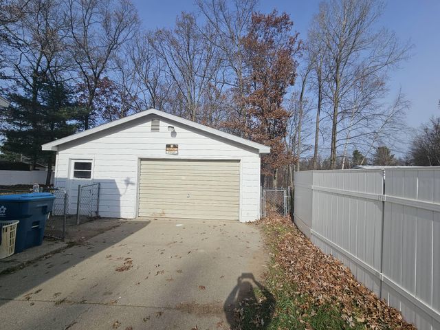 6361 Robin Drive, Hamilton Twp, MI 48625