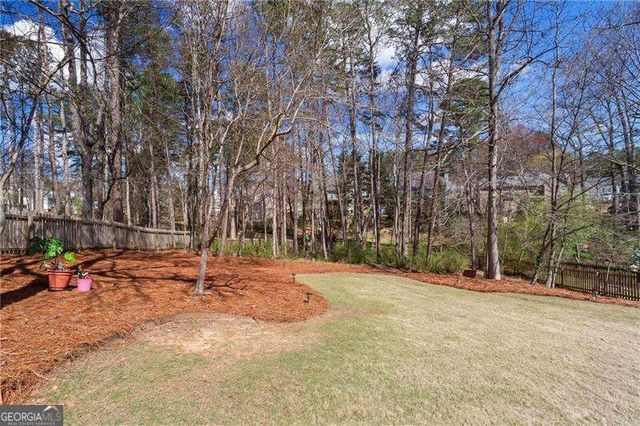 506 Broadstone Lane NW, Acworth, GA 30101