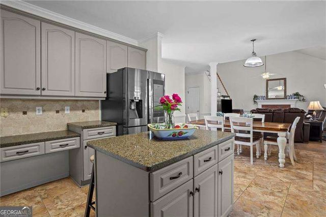 506 Broadstone Lane NW, Acworth, GA 30101