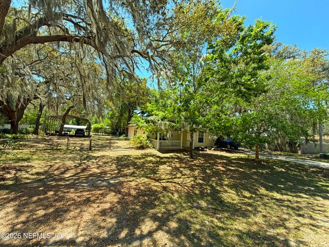 22921 SE 60TH Lane, Hawthorne, FL 32640