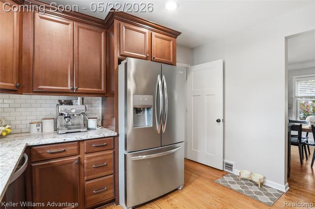 575 N Evergreen Street, Plymouth, MI 48170