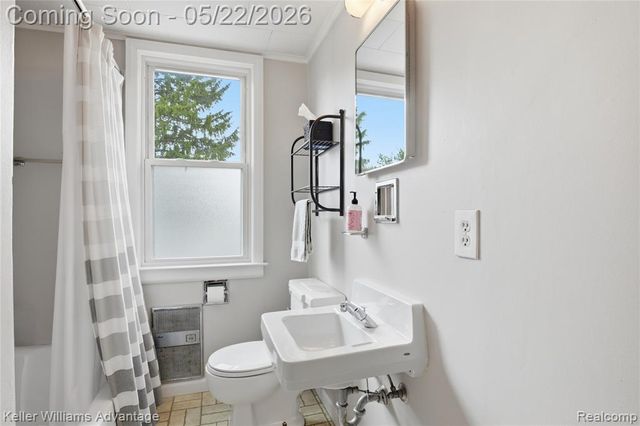 575 N Evergreen Street, Plymouth, MI 48170