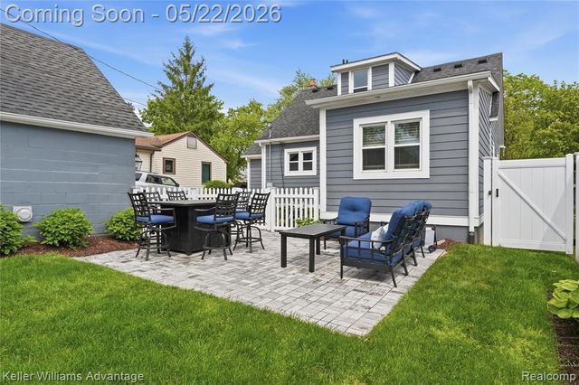 575 N Evergreen Street, Plymouth, MI 48170