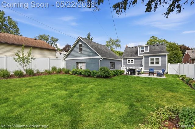 575 N Evergreen Street, Plymouth, MI 48170