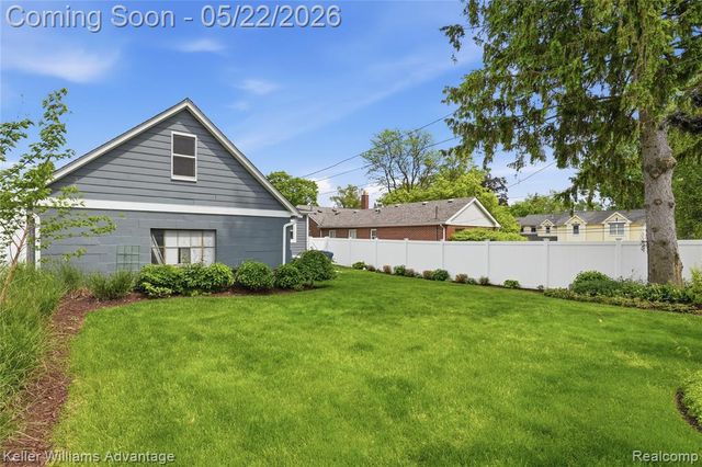 575 N Evergreen Street, Plymouth, MI 48170