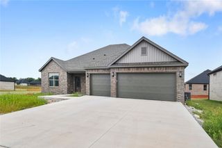 4835 Cowboy Street, Springdale, AR 72762