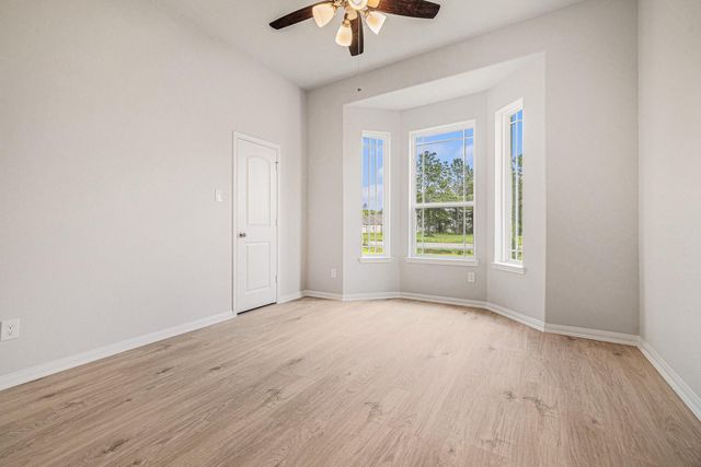 13633 Armstrong, Conroe, TX 77303