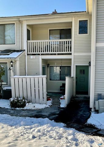 467 Whalley Avenue APT L, New Haven, CT 06511