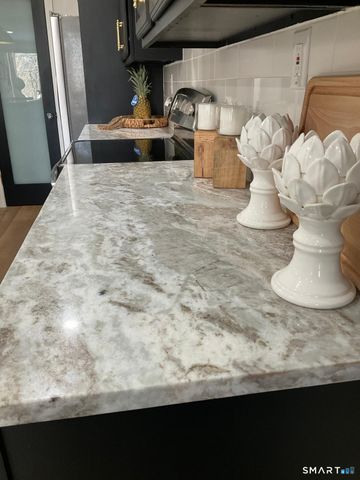 467 Whalley Avenue APT L, New Haven, CT 06511