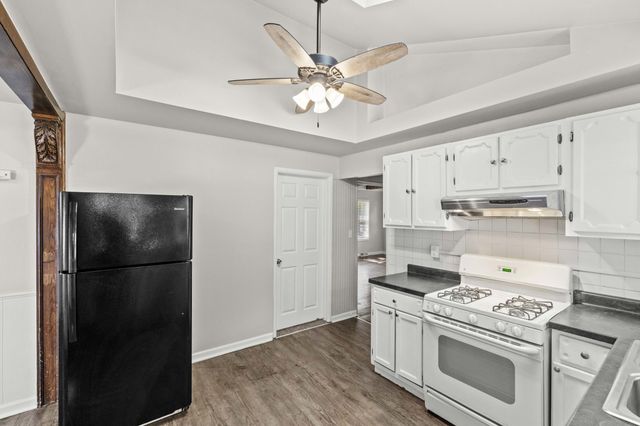 3113 Oakwood Street, Portage, IN 46368