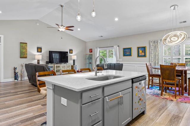 817 White Heron Cove, Murrells Inlet, SC 29576