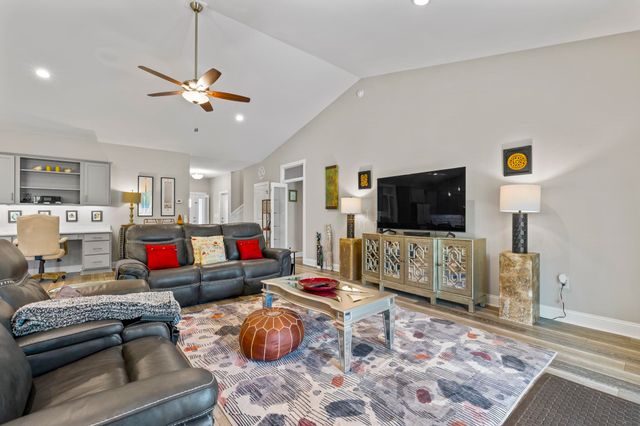 817 White Heron Cove, Murrells Inlet, SC 29576