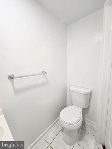 7800 TAYLOE DR #133, Manassas, VA 20112