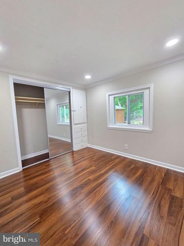 7800 TAYLOE DR #133, Manassas, VA 20112
