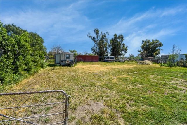 14664 Walters, Eastvale, CA 92880