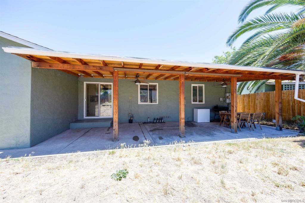 Image 22 of property listing at 760 El Monte Rd, El Cajon, CA 92020