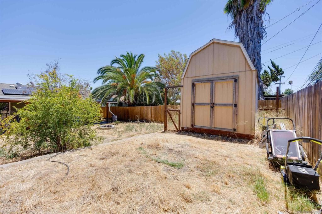 Image 27 of property listing at 760 El Monte Rd, El Cajon, CA 92020