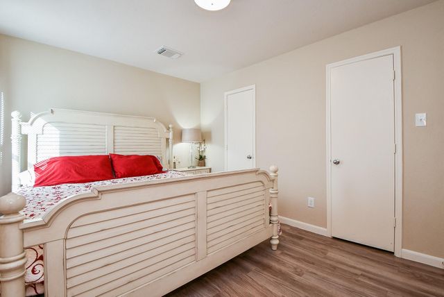 2810 Powell Springs Court, Missouri City, TX 77459