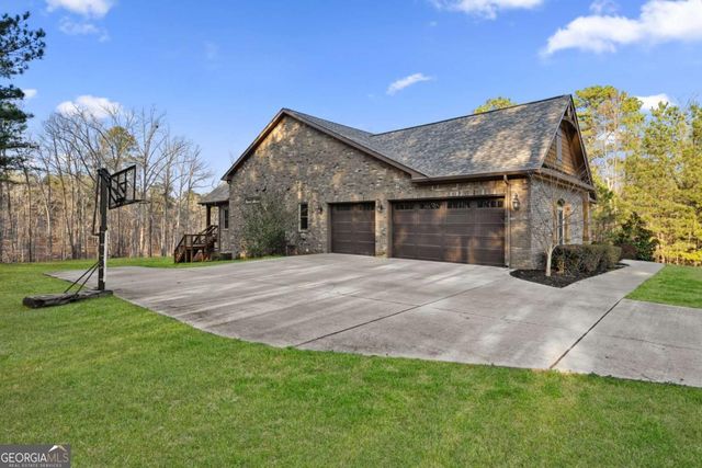 407 Saint Regis Drive, Oxford, GA 30054