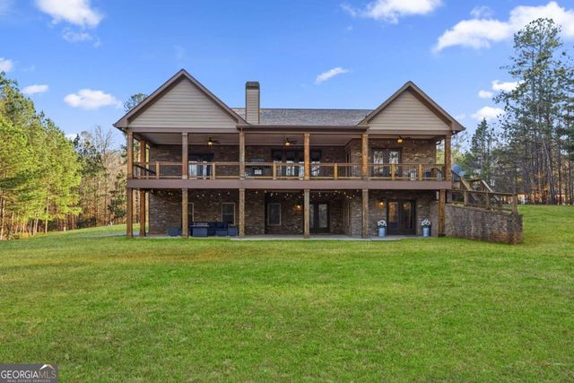 407 Saint Regis Drive, Oxford, GA 30054