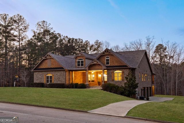 407 Saint Regis Drive, Oxford, GA 30054