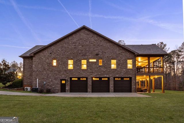 407 Saint Regis Drive, Oxford, GA 30054