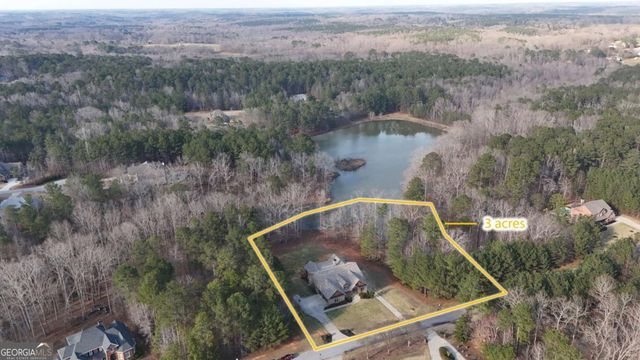 407 Saint Regis Drive, Oxford, GA 30054