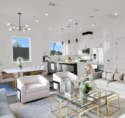 4406 Bond Street, Houston, TX 77026