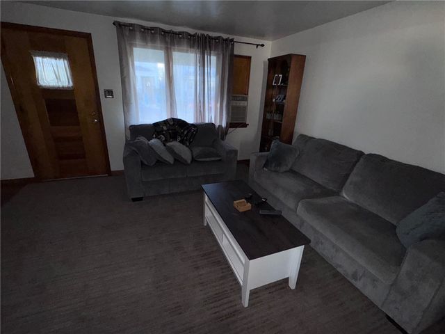 134-136 James St, Springdale Boro, PA 15144