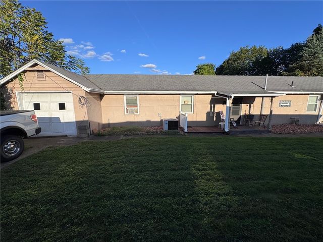 134-136 James St, Springdale Boro, PA 15144