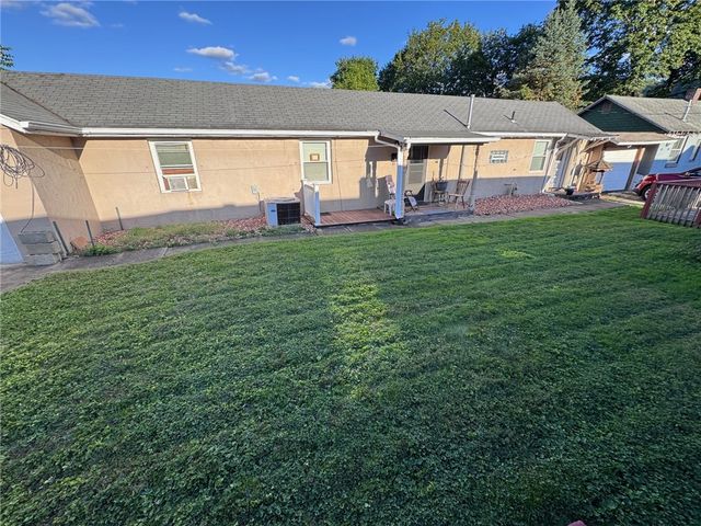 134-136 James St, Springdale Boro, PA 15144