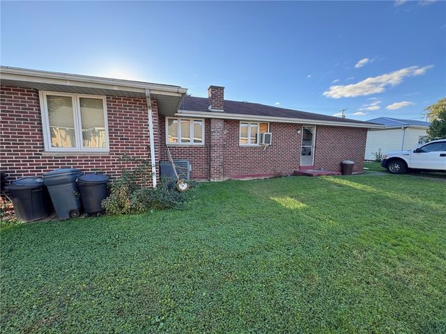 134-136 James St, Springdale Boro, PA 15144