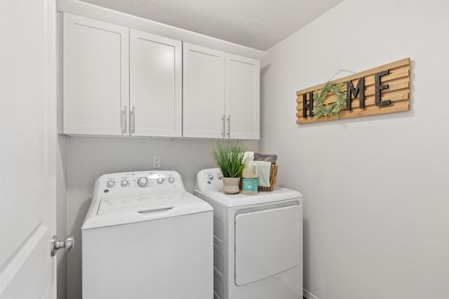 1474 W 67th Ave, Spokane, WA 99224