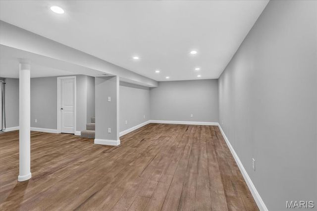 947 Oakfield Drive, Ballwin, MO 63021