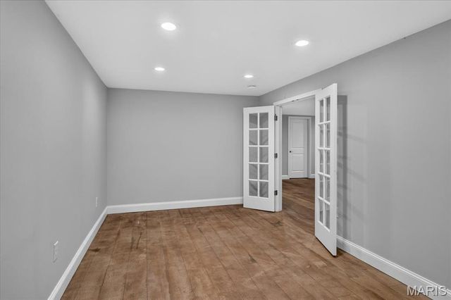 947 Oakfield Drive, Ballwin, MO 63021