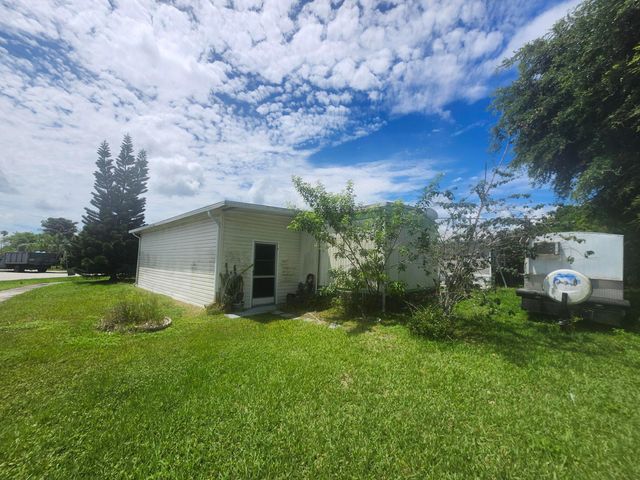 290 NW 218th Way Lot 473, Pembroke Pines, FL 33029