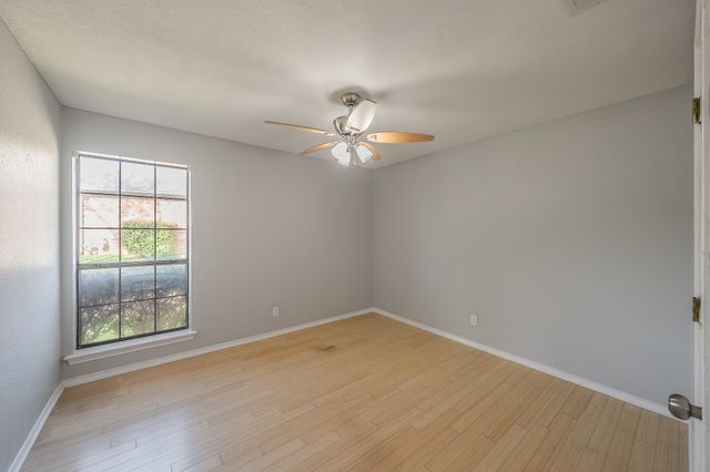 440 Moran Drive, Highland Village, TX 75077