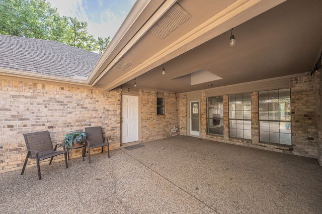 440 Moran Drive, Highland Village, TX 75077