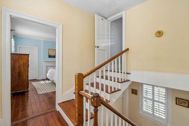 8 Trumbo Street, Charleston, SC 29401