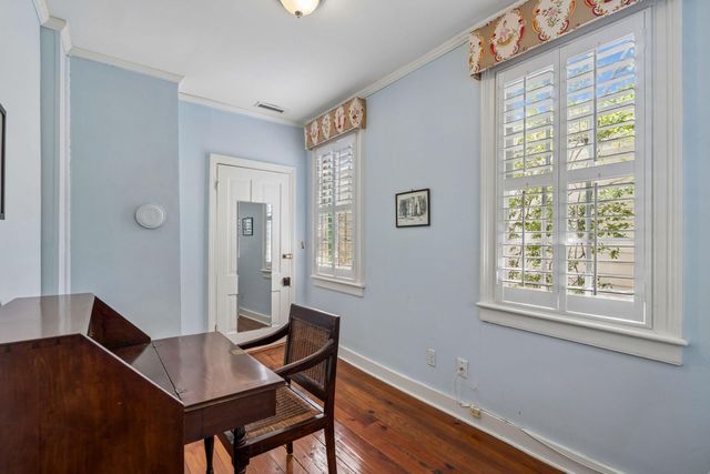 8 Trumbo Street, Charleston, SC 29401