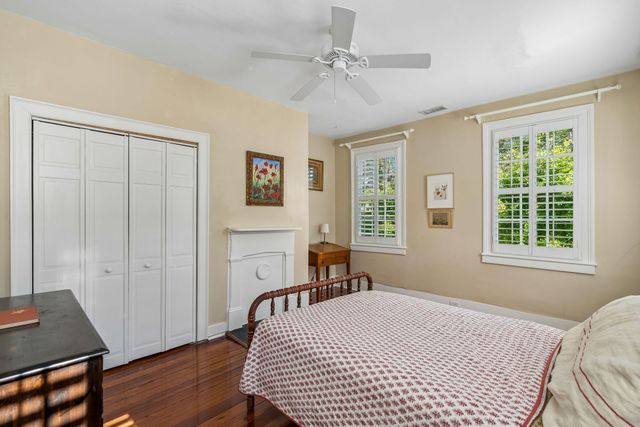 8 Trumbo Street, Charleston, SC 29401