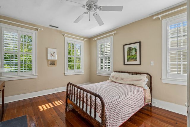 8 Trumbo Street, Charleston, SC 29401
