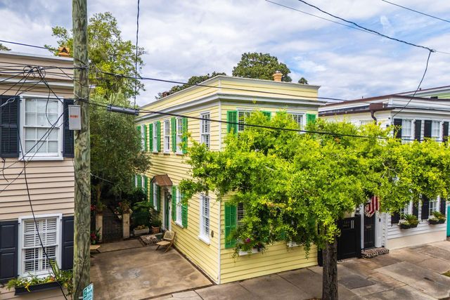 8 Trumbo Street, Charleston, SC 29401