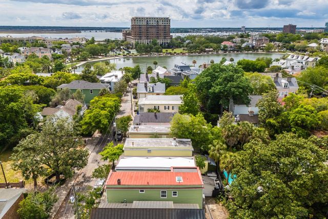 8 Trumbo Street, Charleston, SC 29401