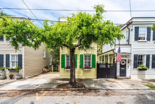 8 Trumbo Street, Charleston, SC 29401